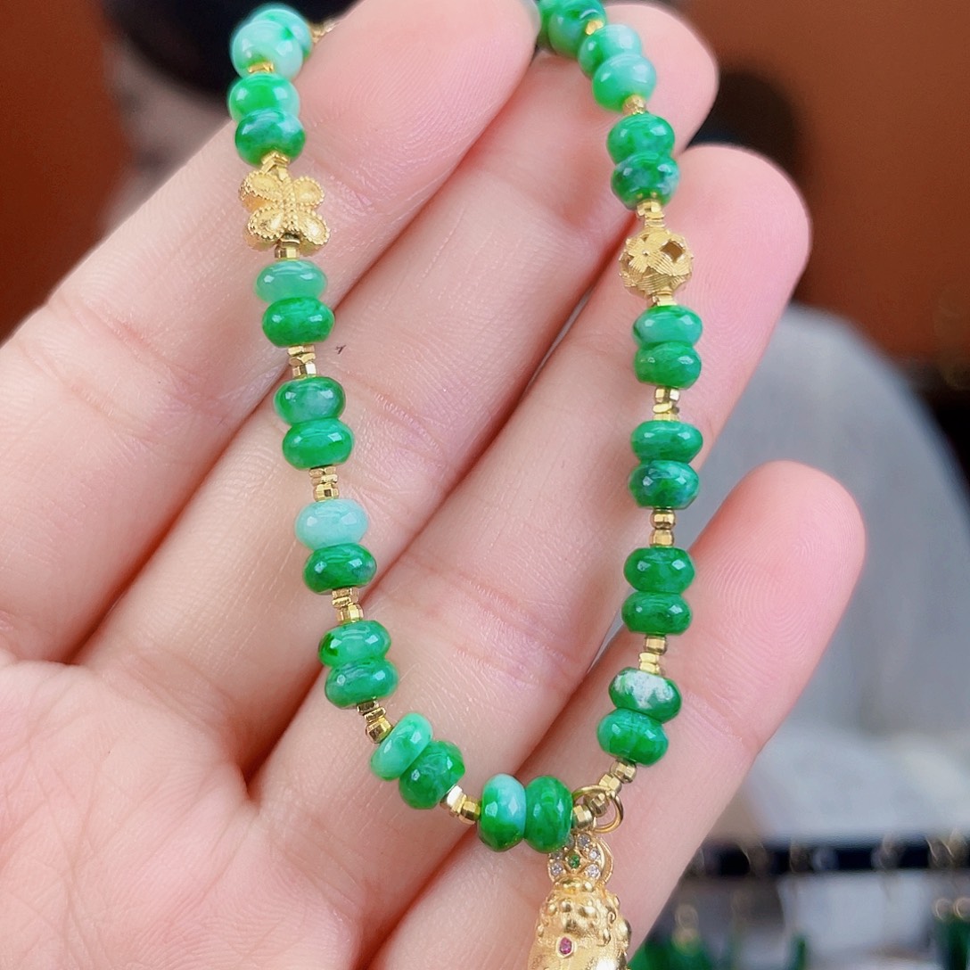 翡翠银S925镶嵌耳饰