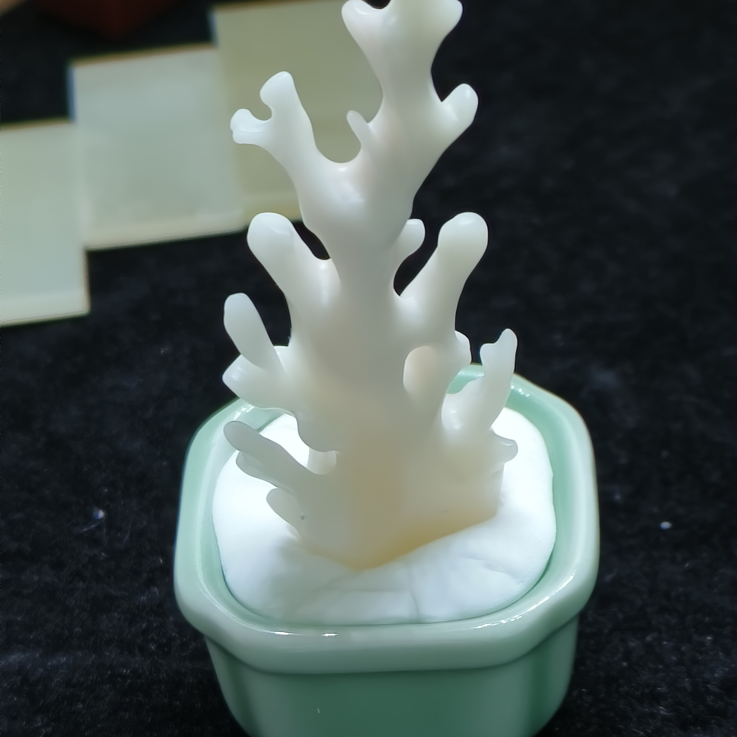 老挝石珊瑚文玩摆件