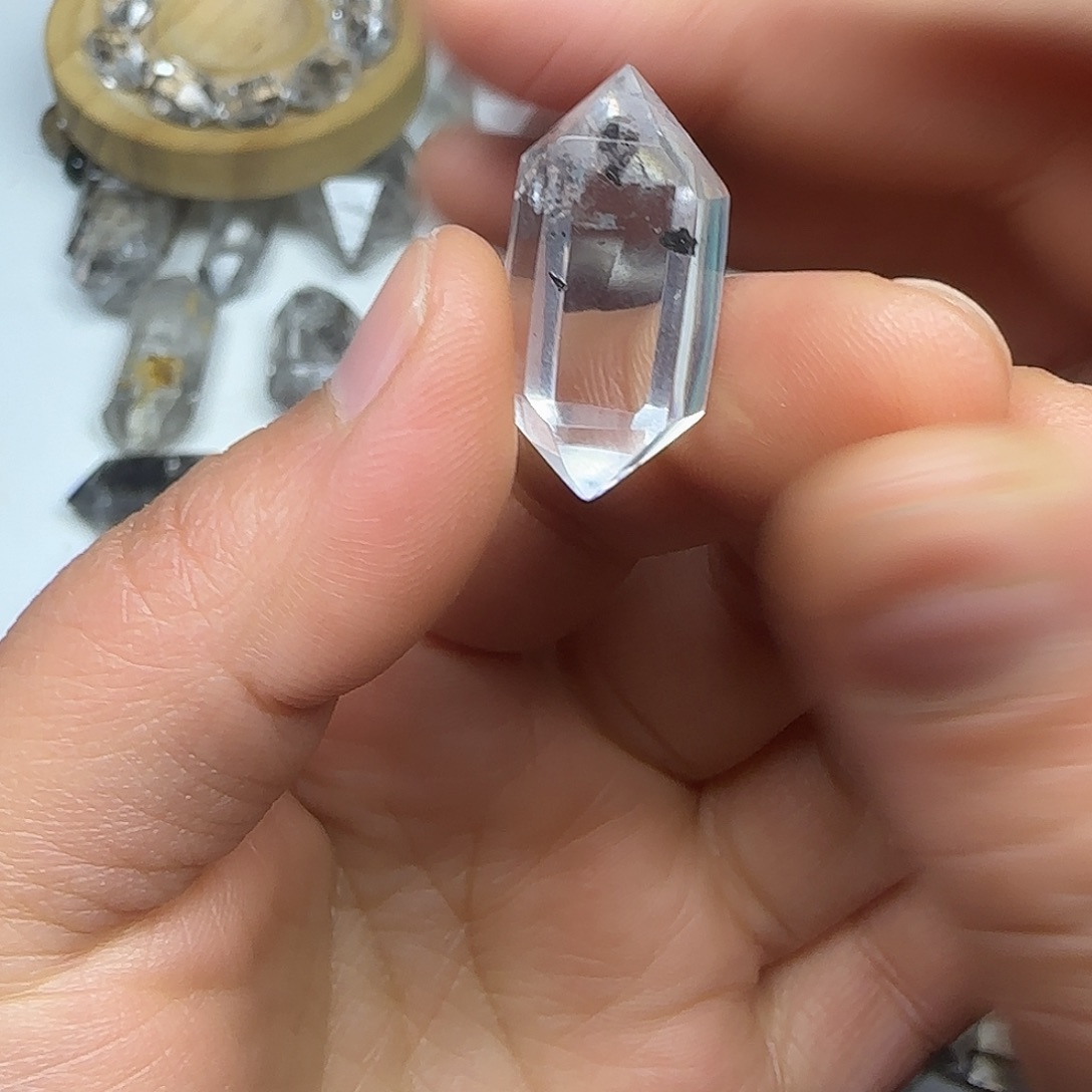 水晶未镶嵌珠宝半成品流沙
