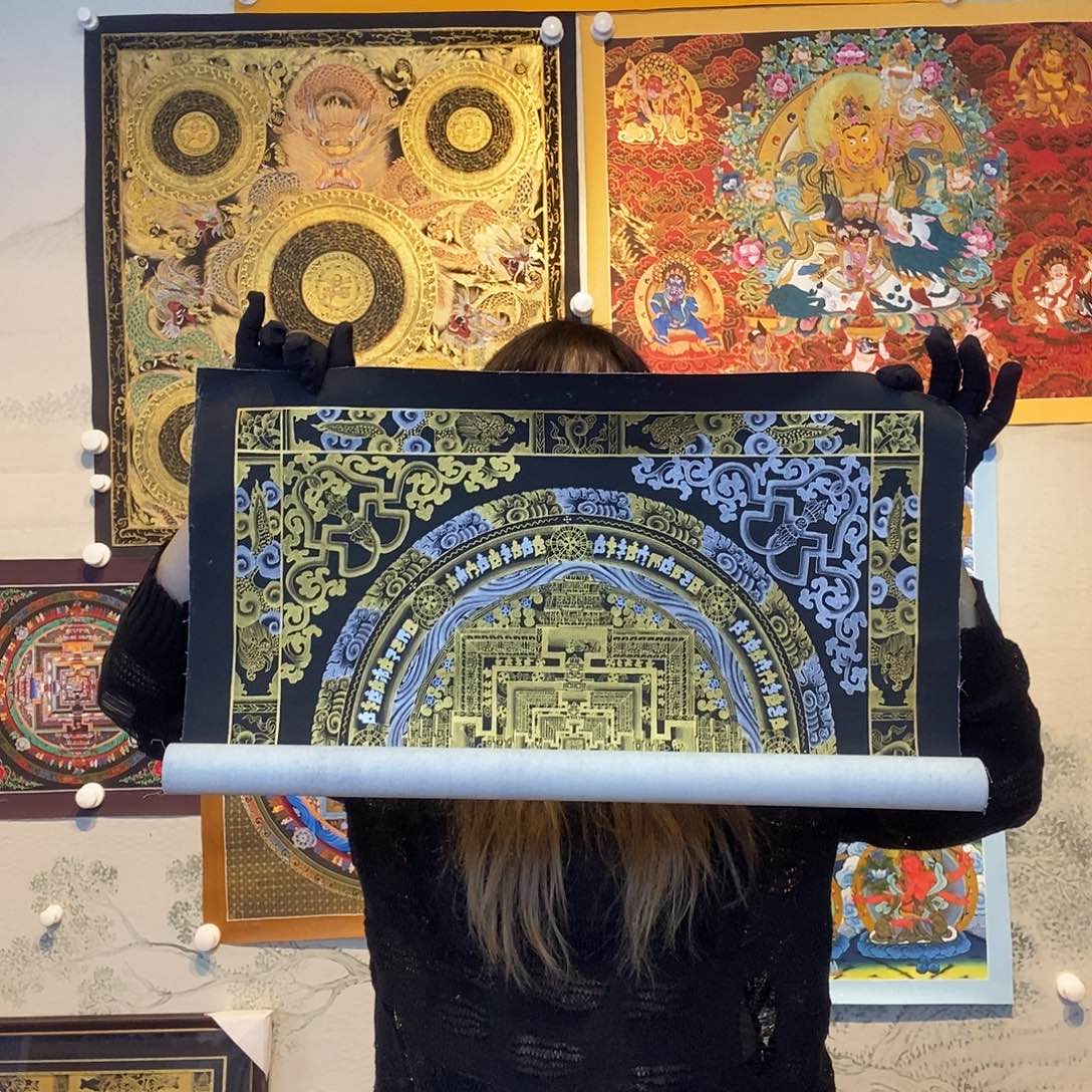 卷轴画纯手绘唐卡坛城50厘米左右