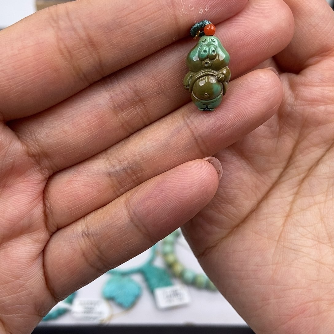 绿松石未镶嵌珠宝奇石