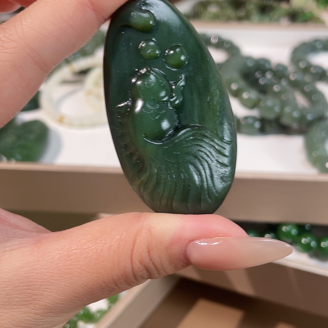 和田玉（碧玉）手链未镶嵌