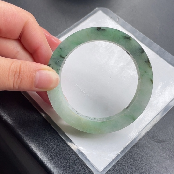 定制翡翠翡翠手镯未镶嵌