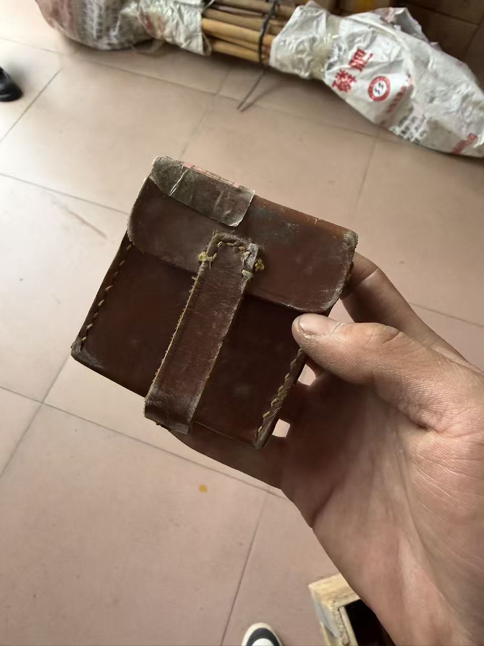 老物件 用过的牛皮盒子