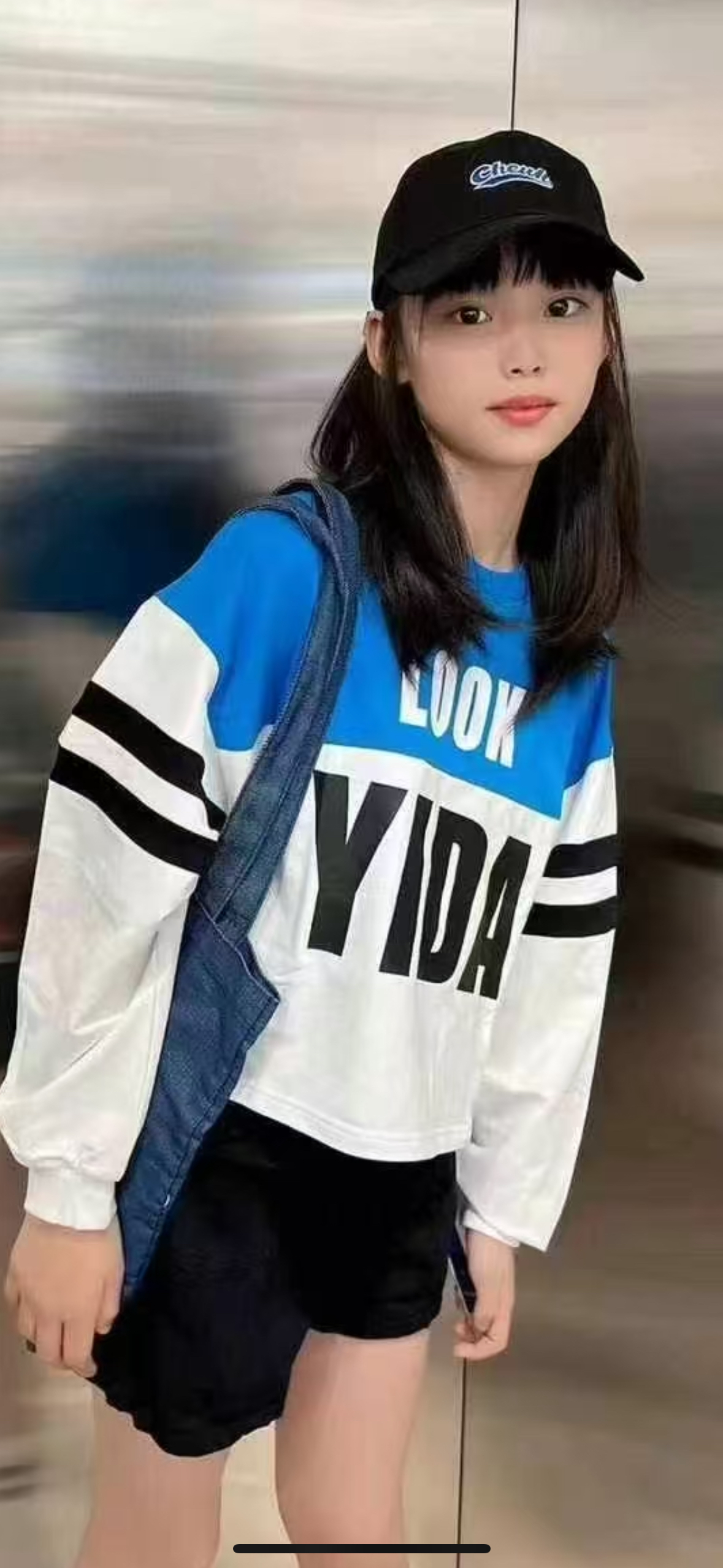 春秋长袖圆领时尚A类百搭韩版T恤条纹中大童儿童卫衣宽松女童童装