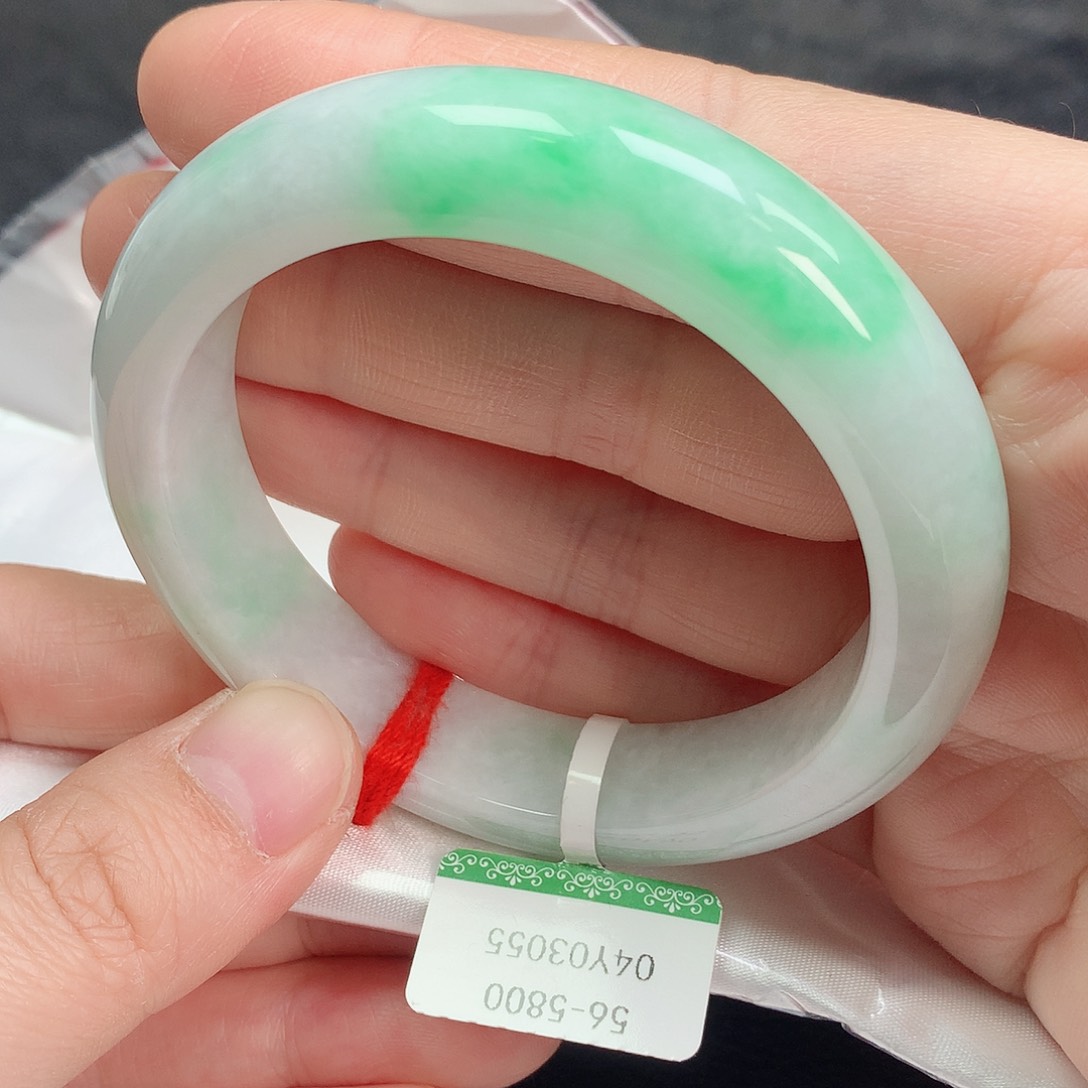 翡翠手镯未镶嵌56正