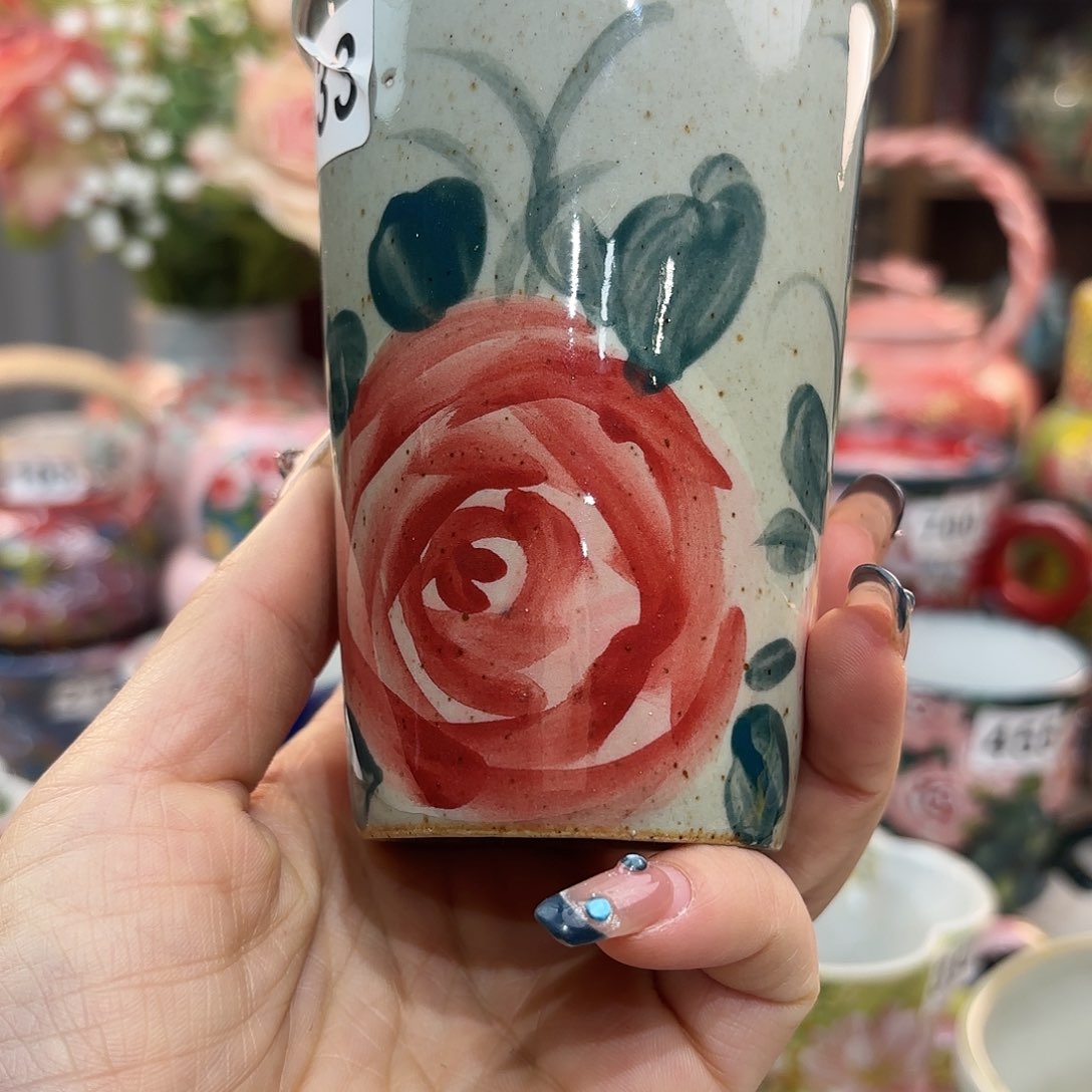 瓷片兔兔和你都可以