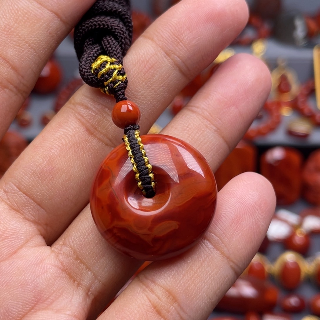 南红玛瑙未镶嵌珠宝奇石平安扣吊坠