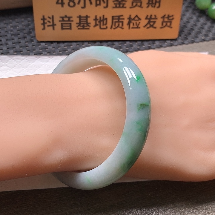 颈饰未镶嵌翡翠55圈
