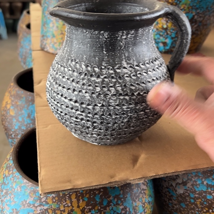 8.8-1高14口11灰小壶