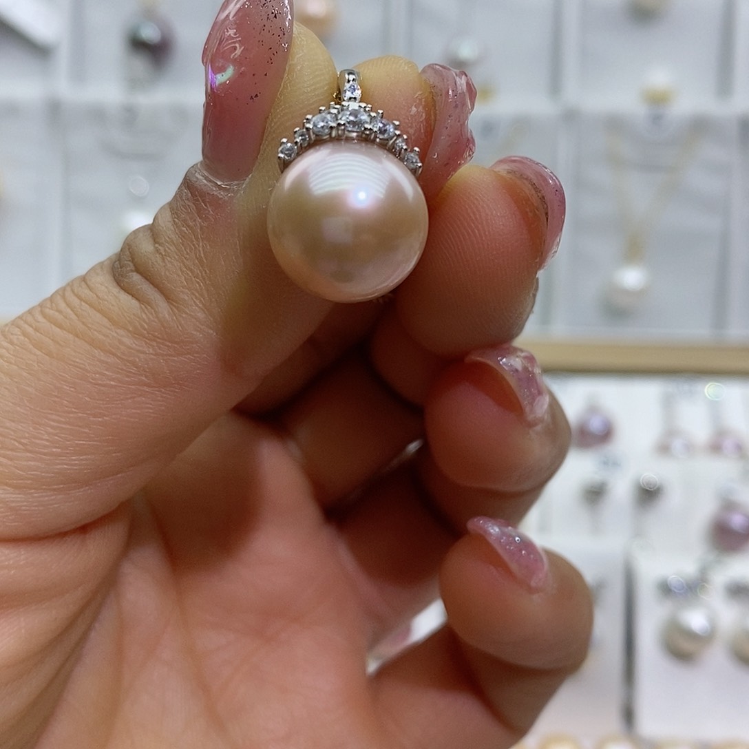 淡水珍珠吊坠(赠链)银S925镶嵌