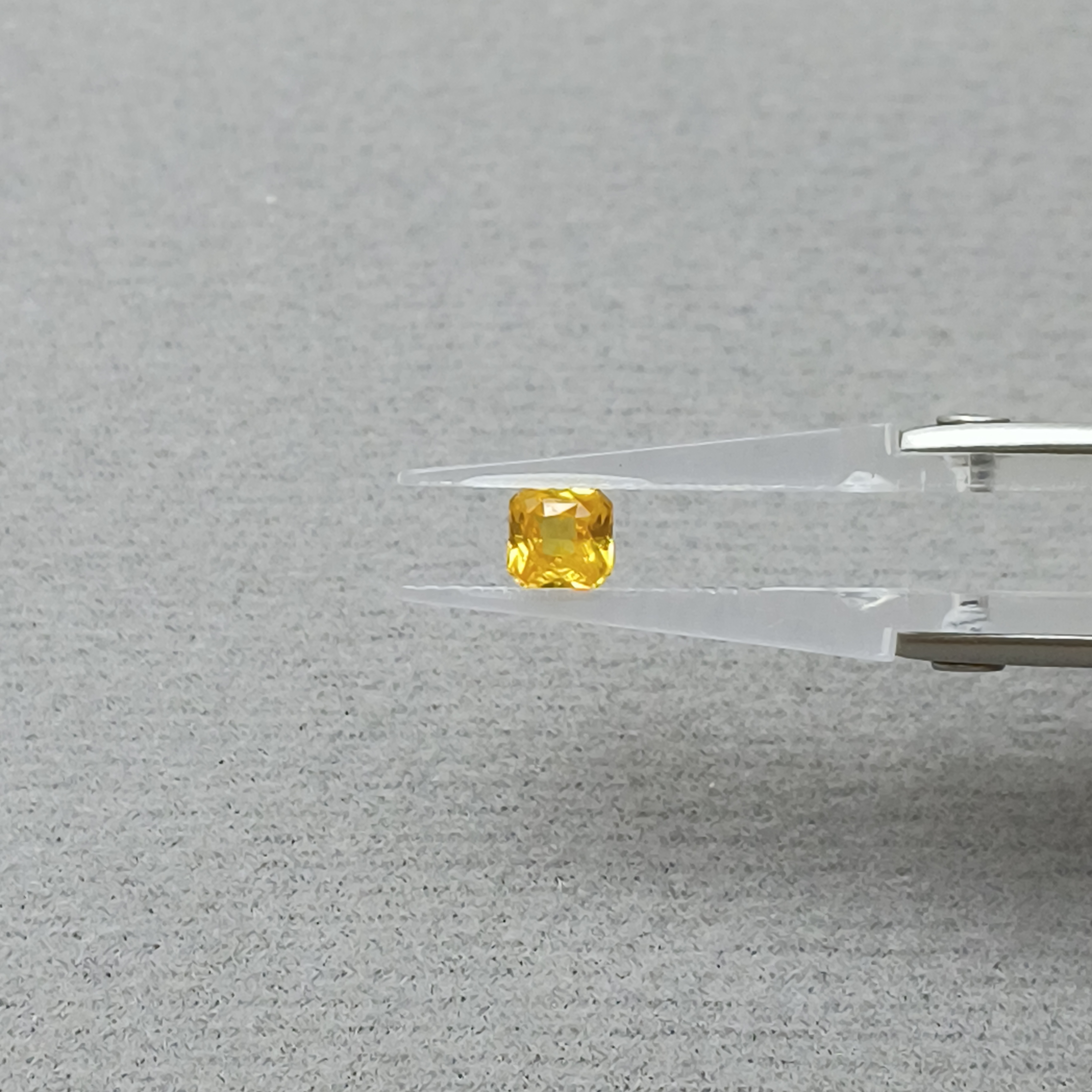 YSCvv蓝宝石-1.01ct（01101731）0902