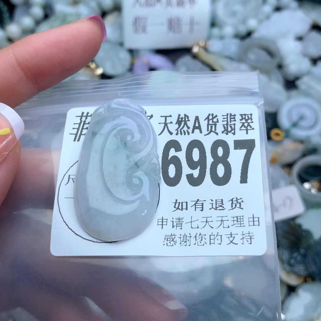 翡翠颈饰未镶嵌6987，