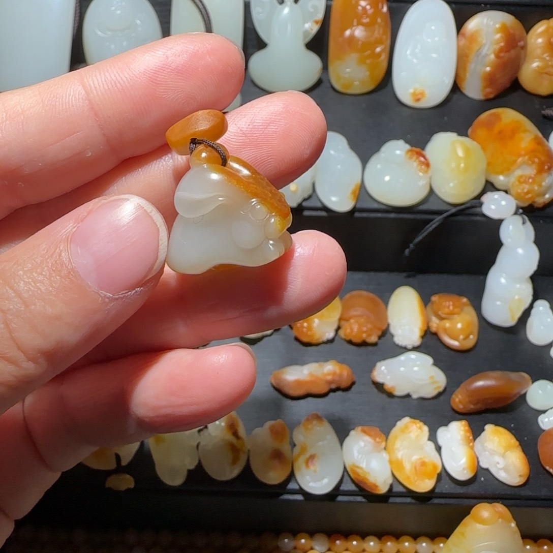 和田玉吊坠(不含链)未镶嵌