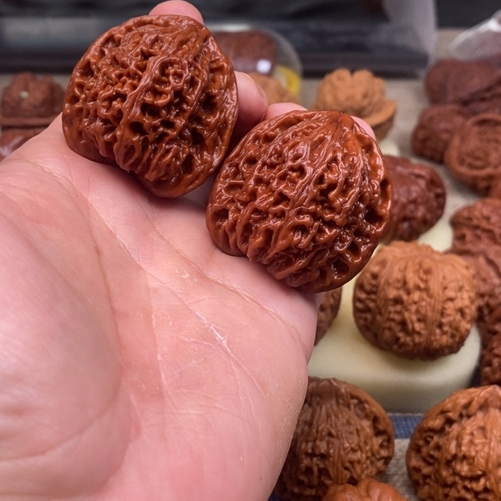 文玩核桃把件我****天核桃