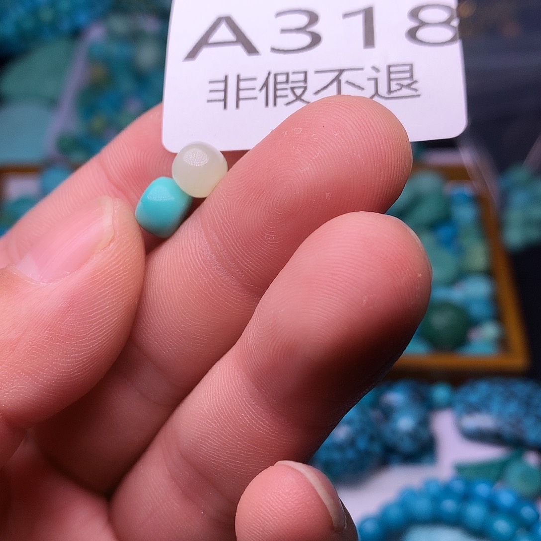 南红玛瑙未镶嵌珠宝奇石