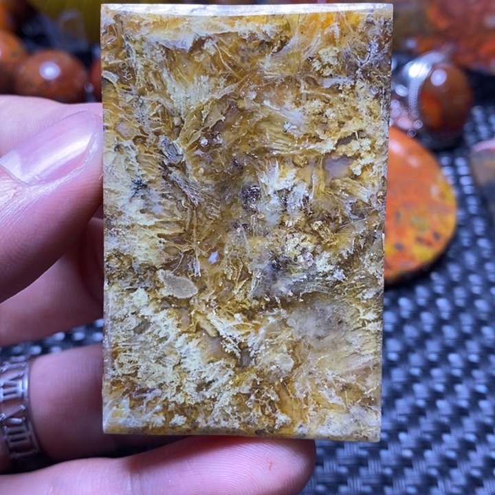 玛瑙/玉髓颈饰未镶嵌金*