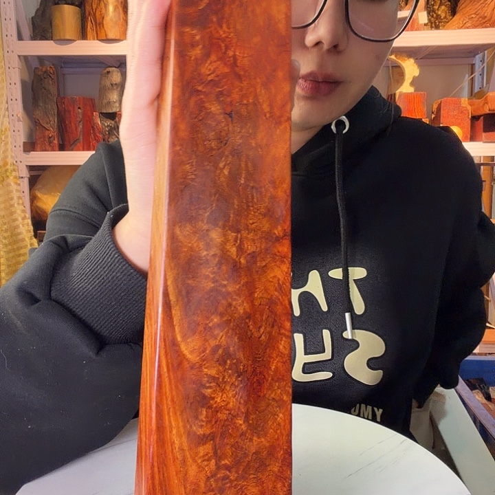 紫檀木类端景台话*