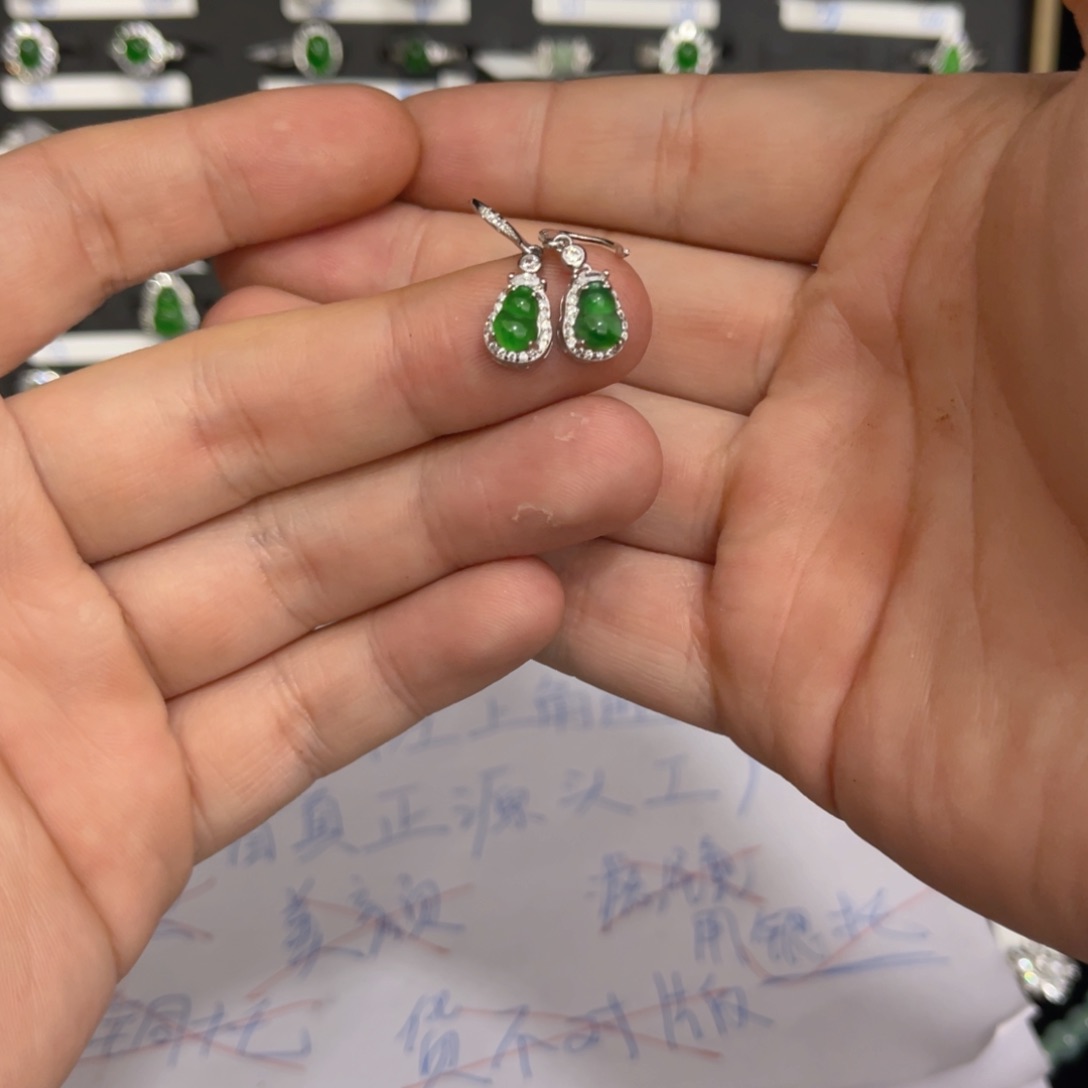 翡翠戒指银S925镶嵌翡翠耳扣