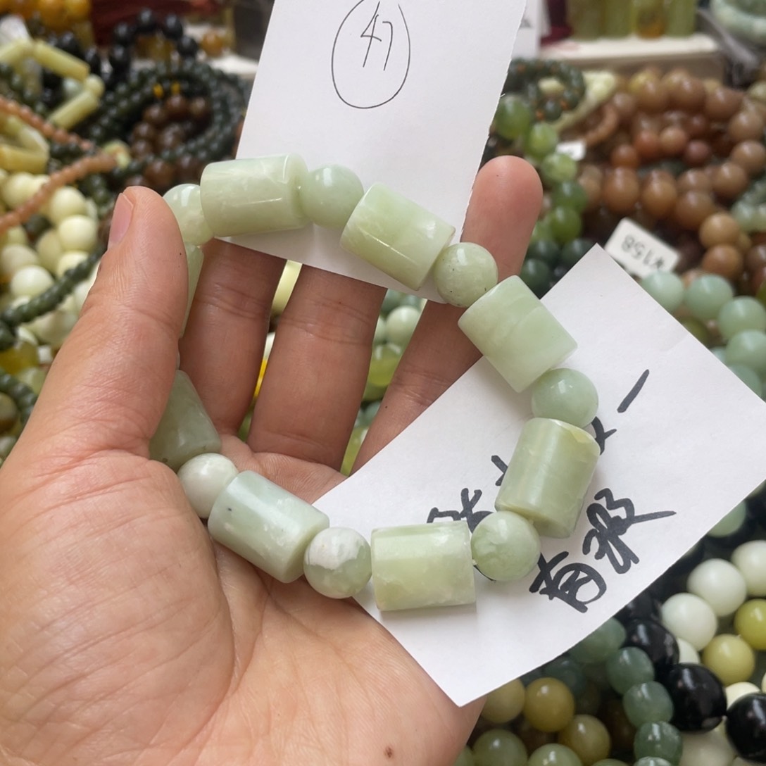 蛇纹石玉手链未镶嵌