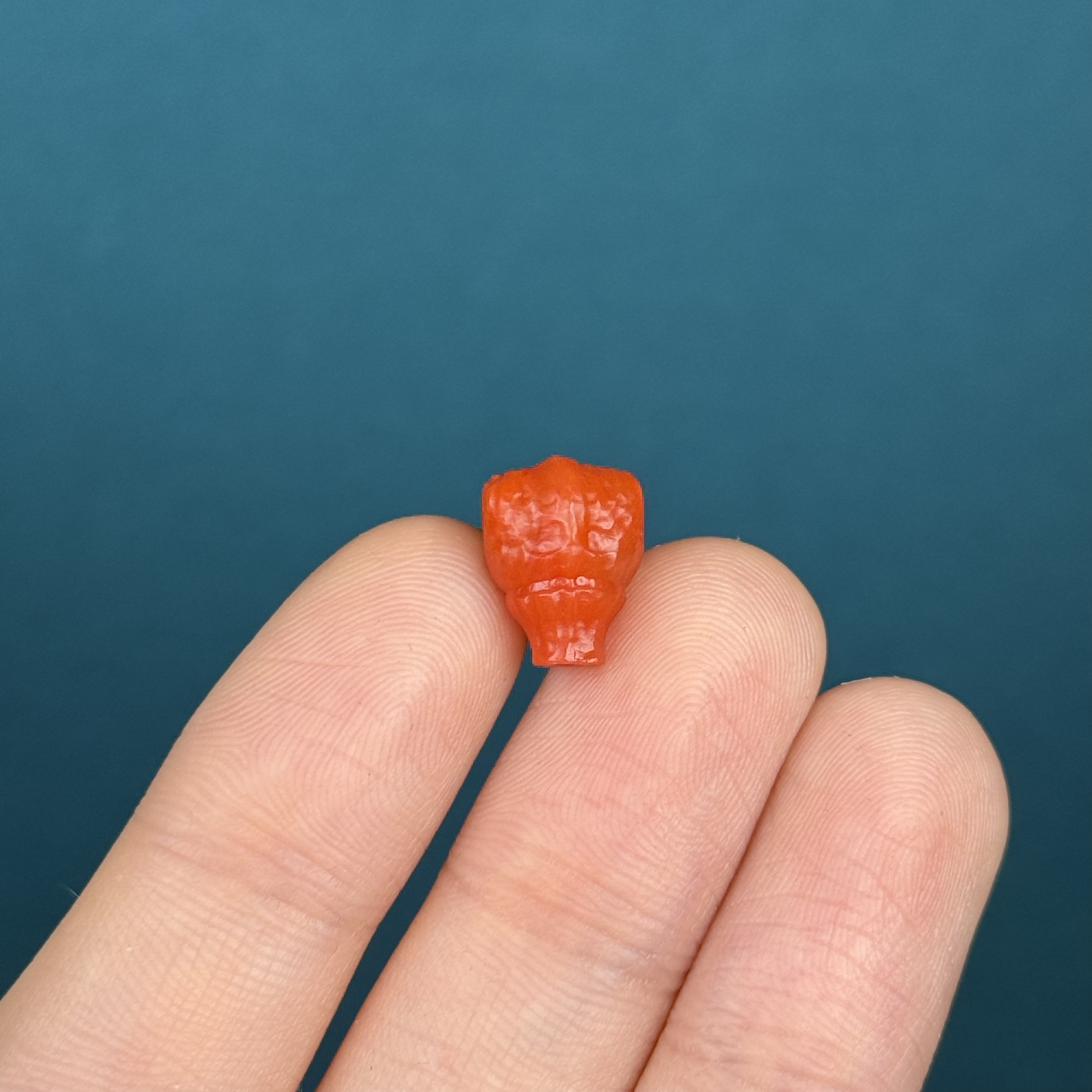 P3937天然南红 鲨鱼背三通 9.1*12.2mm 支持复检假一罚十