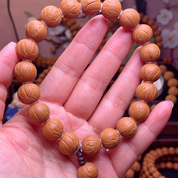 桃核手串龙纹桃核2
