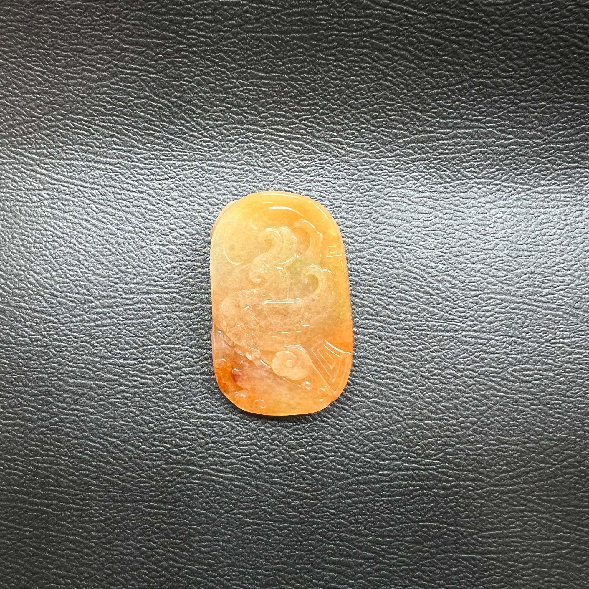 腾冲老料特色挂件