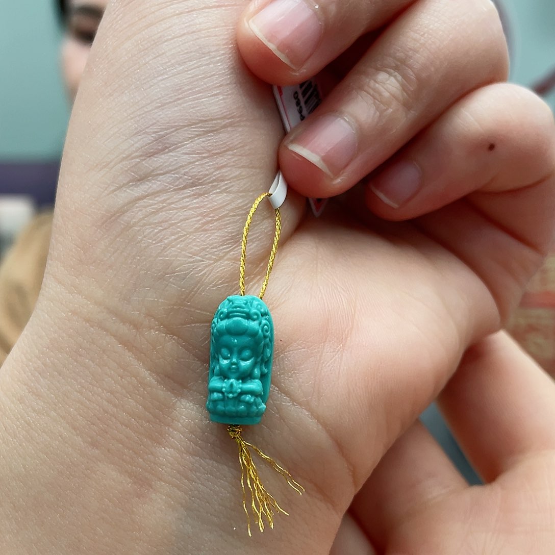 绿松石颈饰未镶嵌