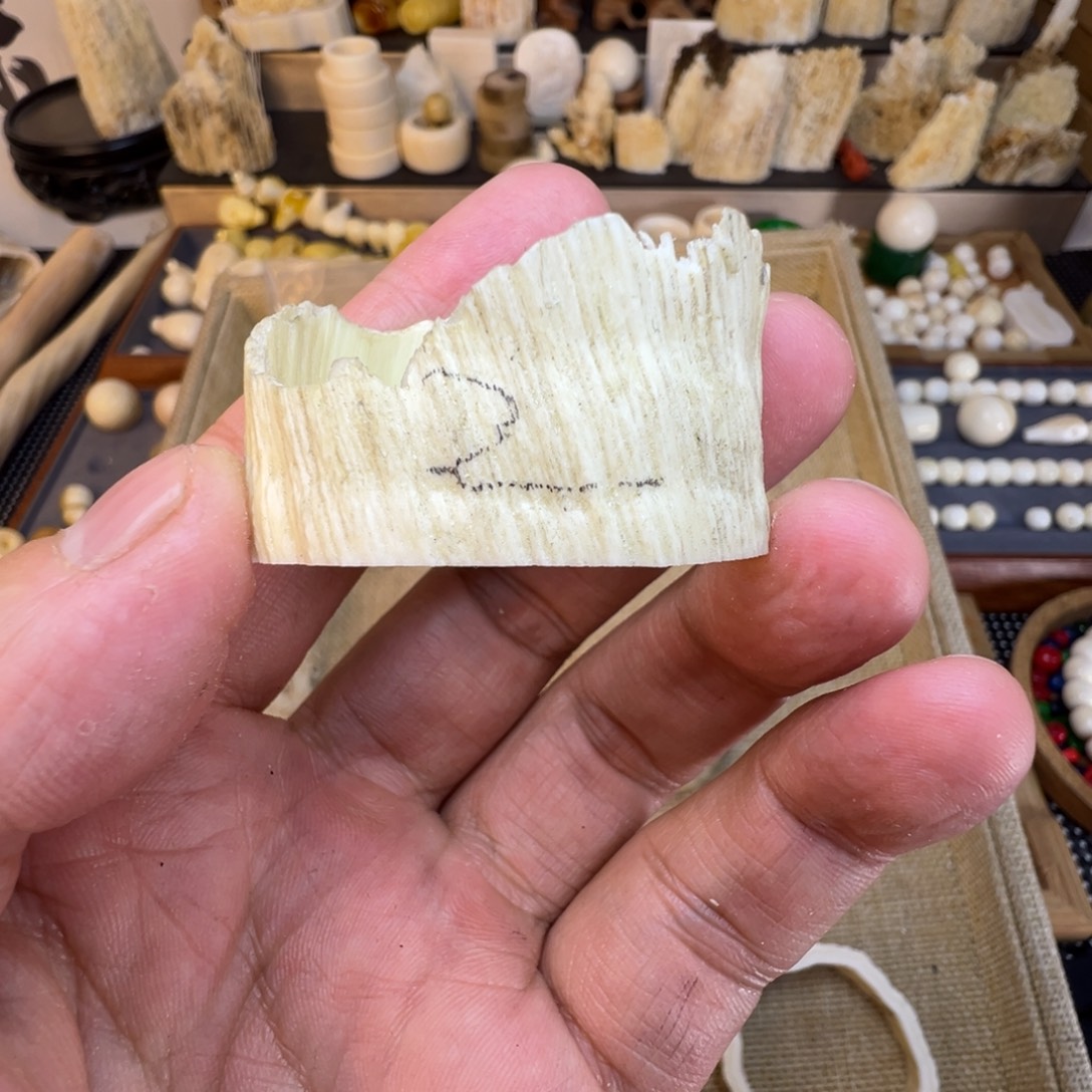 树脂制品特价处理瑕疵