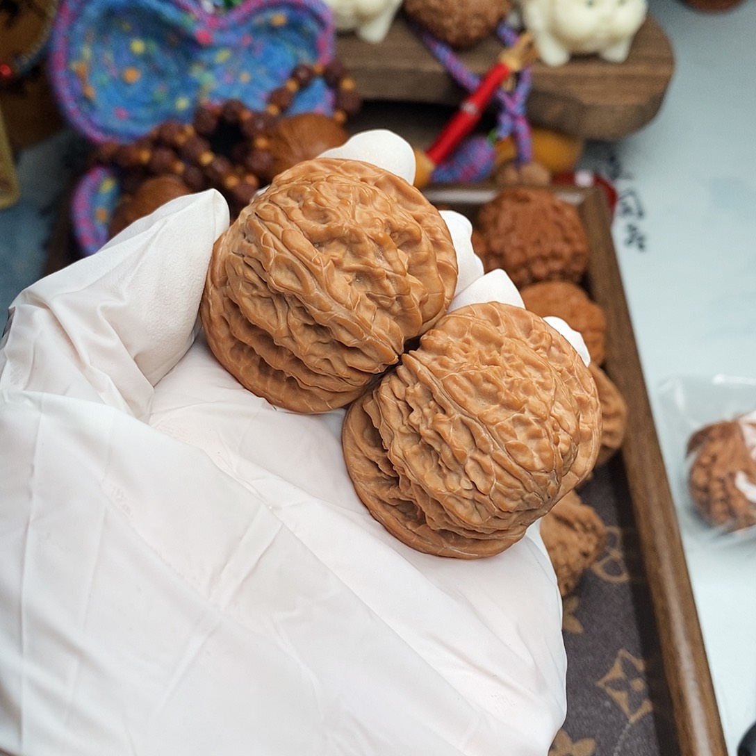 往***—吊坠文玩核桃42磨盘