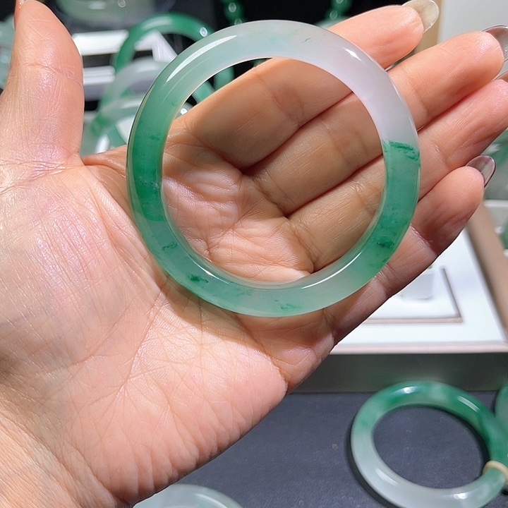 石英质玉手镯未镶嵌桃***Ꮤ