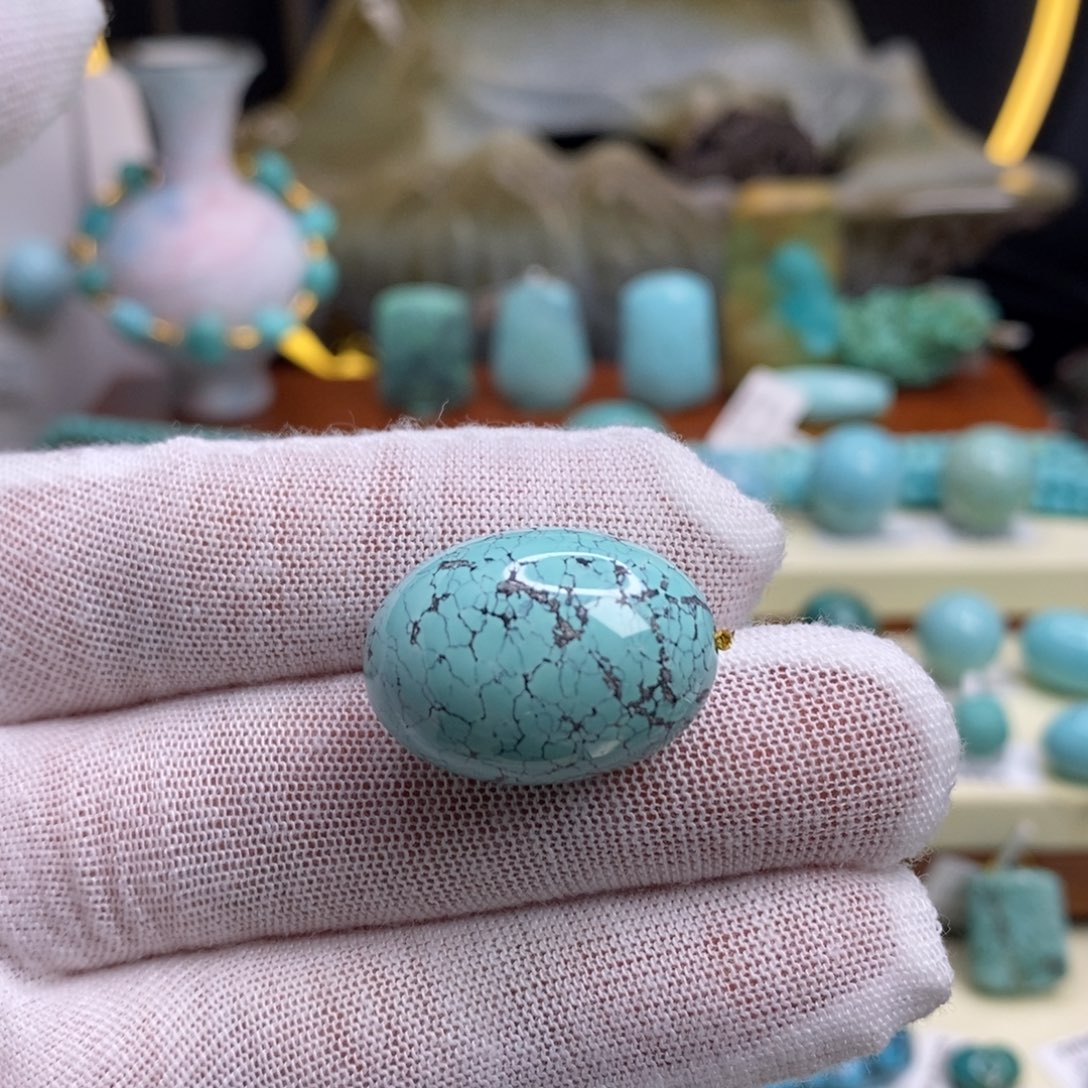 绿松石未镶嵌珠宝奇石18.1.