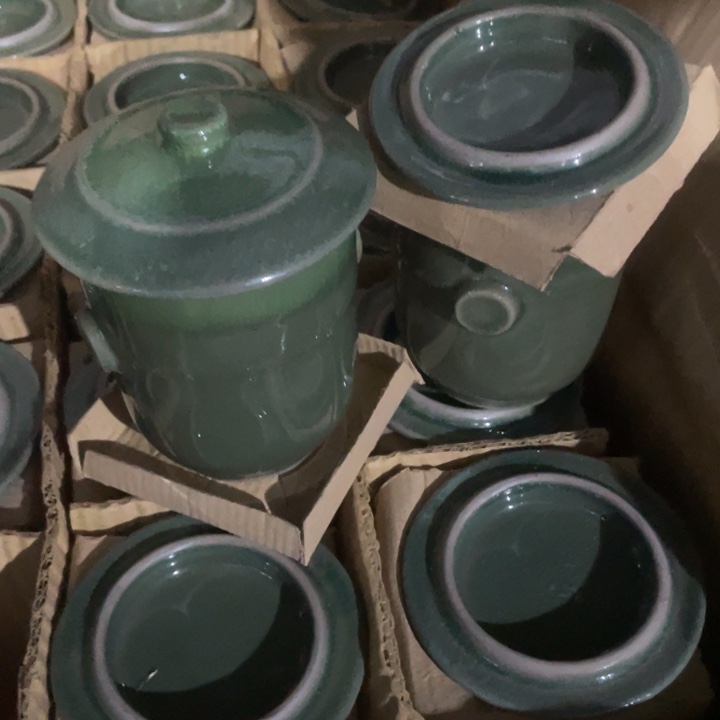 琉璃手工艺品嘻****?陶瓷艺术摆件两个
