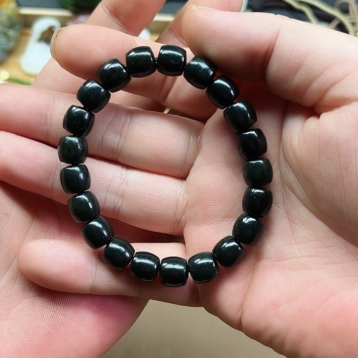 未镶嵌手链和田玉