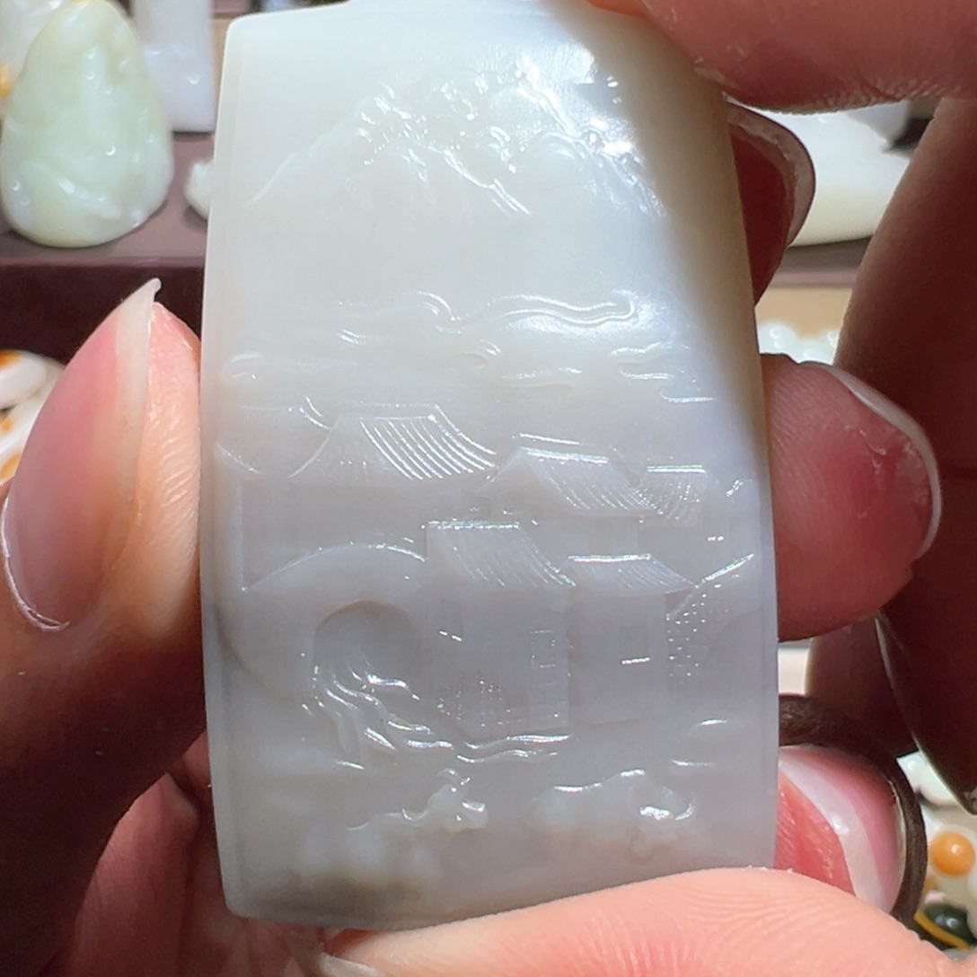 和田玉颈饰未镶嵌