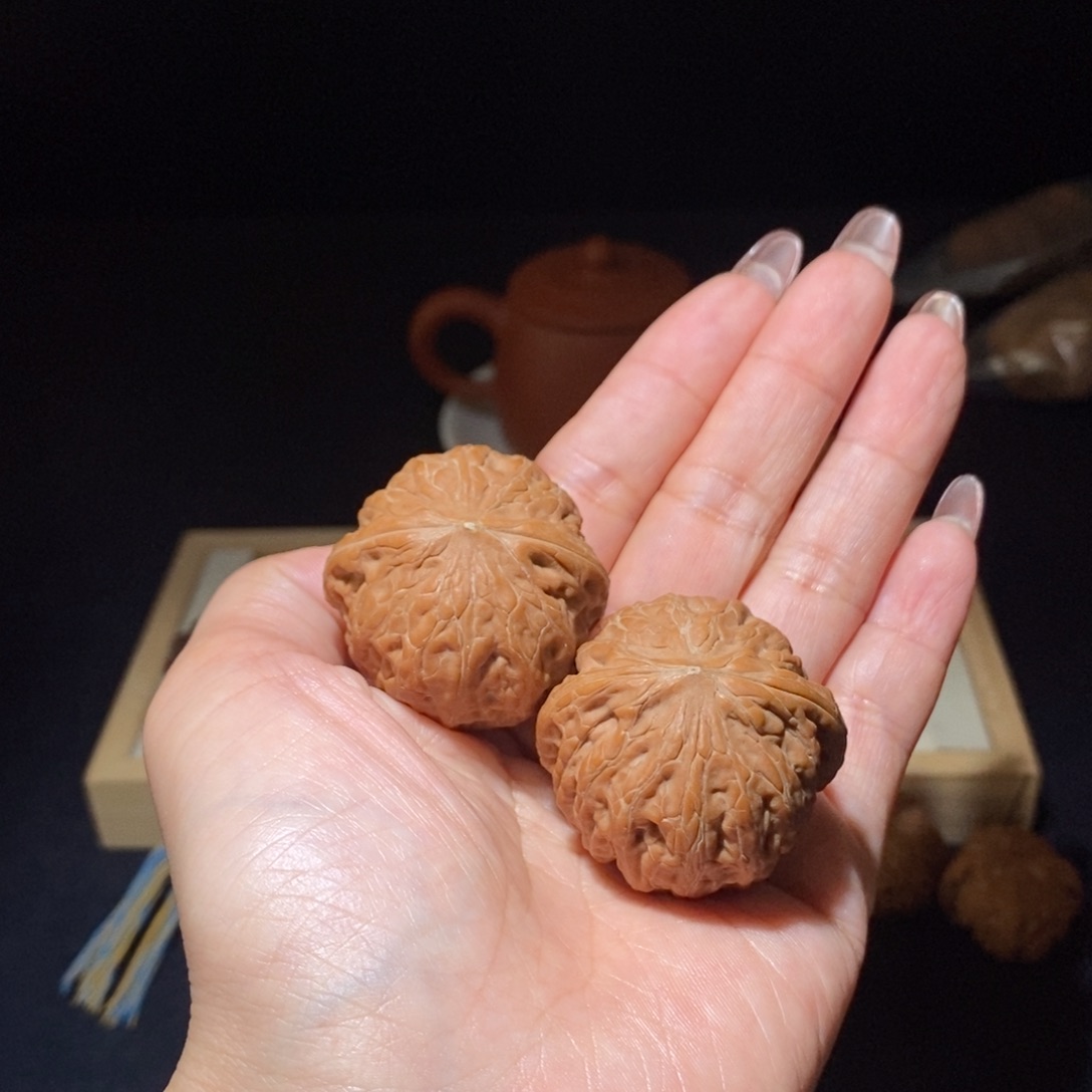 文玩核桃吊坠铁锤妹妹40