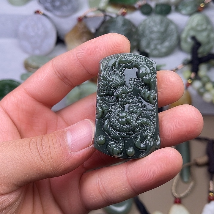 和田玉吊坠(不含链)未镶嵌