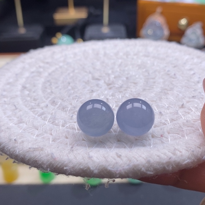 翡翠吊坠(不含链)未镶嵌翡翠多样性发其一（只发一个）