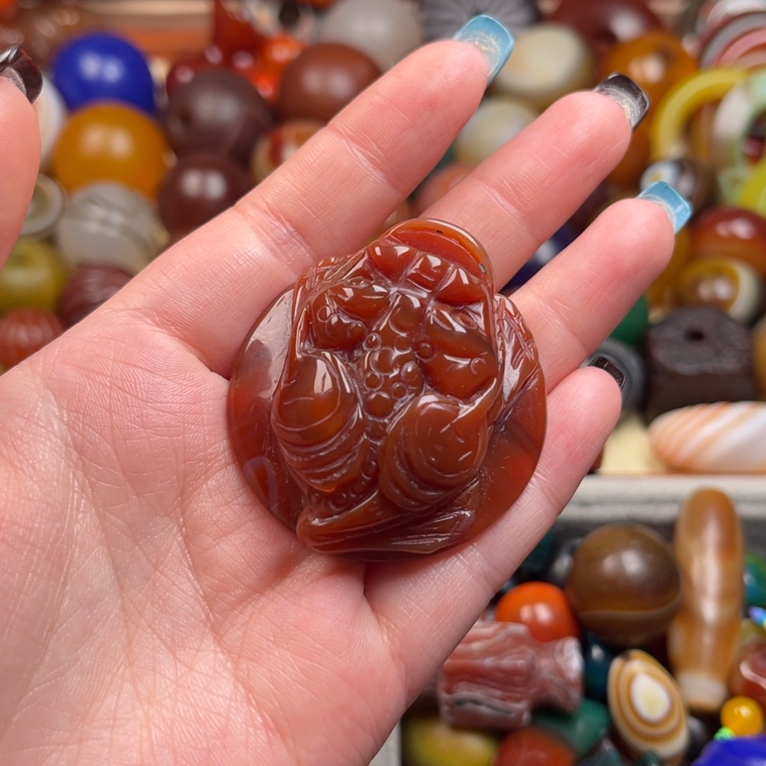 玛瑙/玉髓颈饰未镶嵌