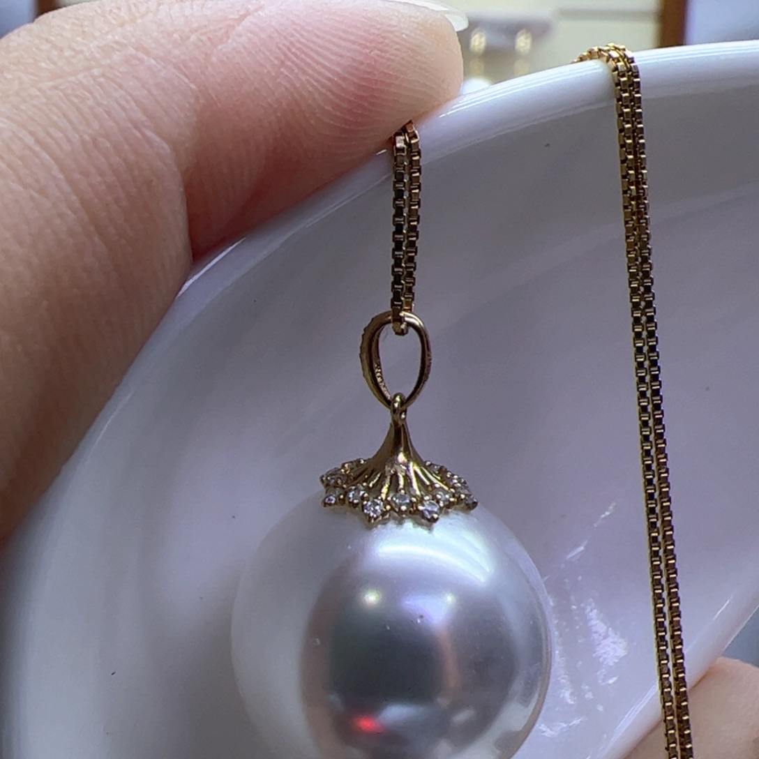 淡水珍珠吊坠(赠链)18K金镶嵌