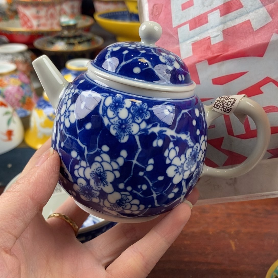 陶瓷艺术家的作品是一种