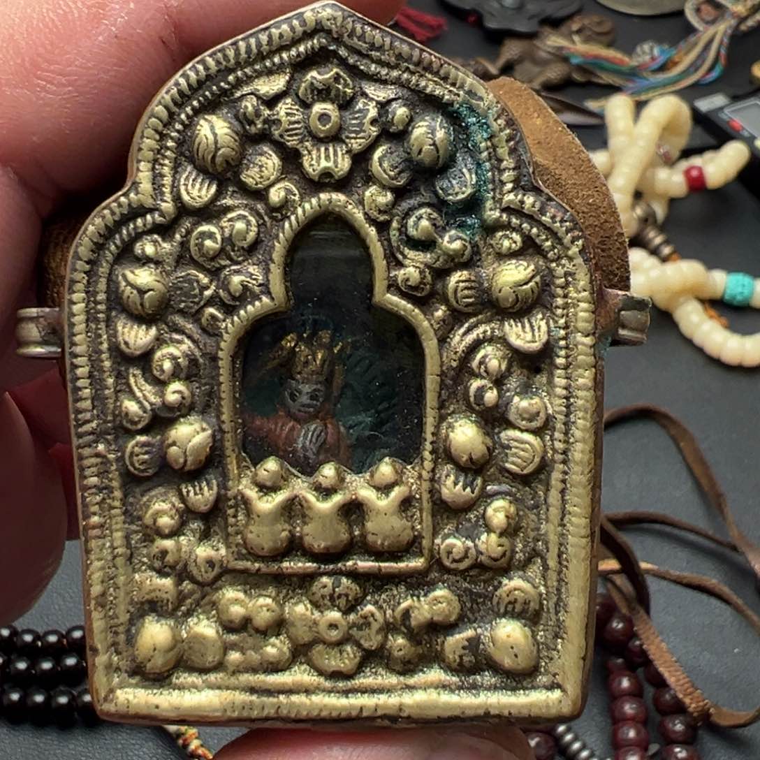 木翾*兮哈呜哈。       