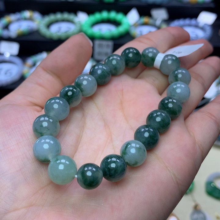 未镶嵌翡翠手串翡翠