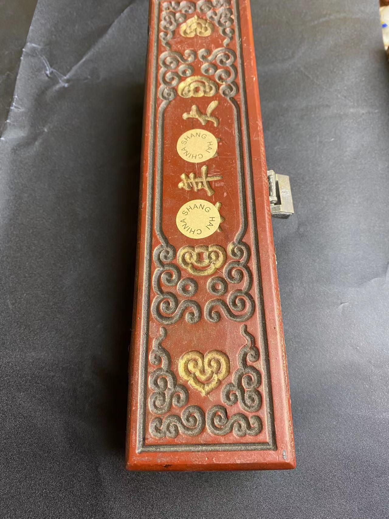 雕刻木盒摆件（金三甄选）