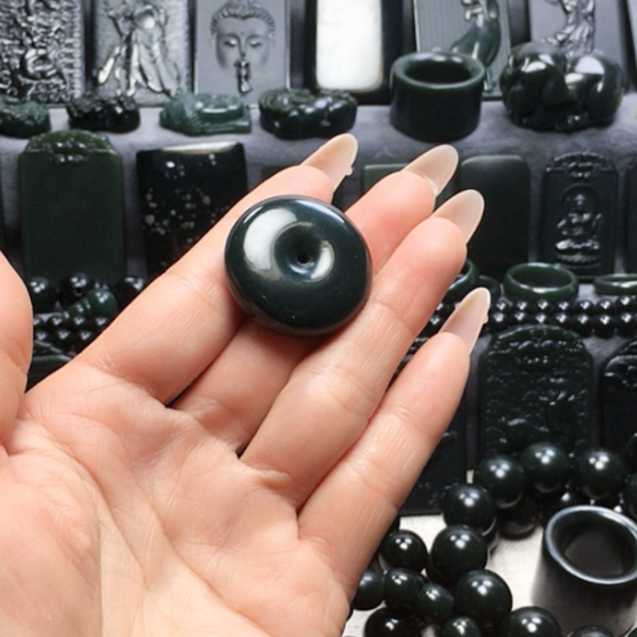 【闪购商品】未镶嵌和田玉手串