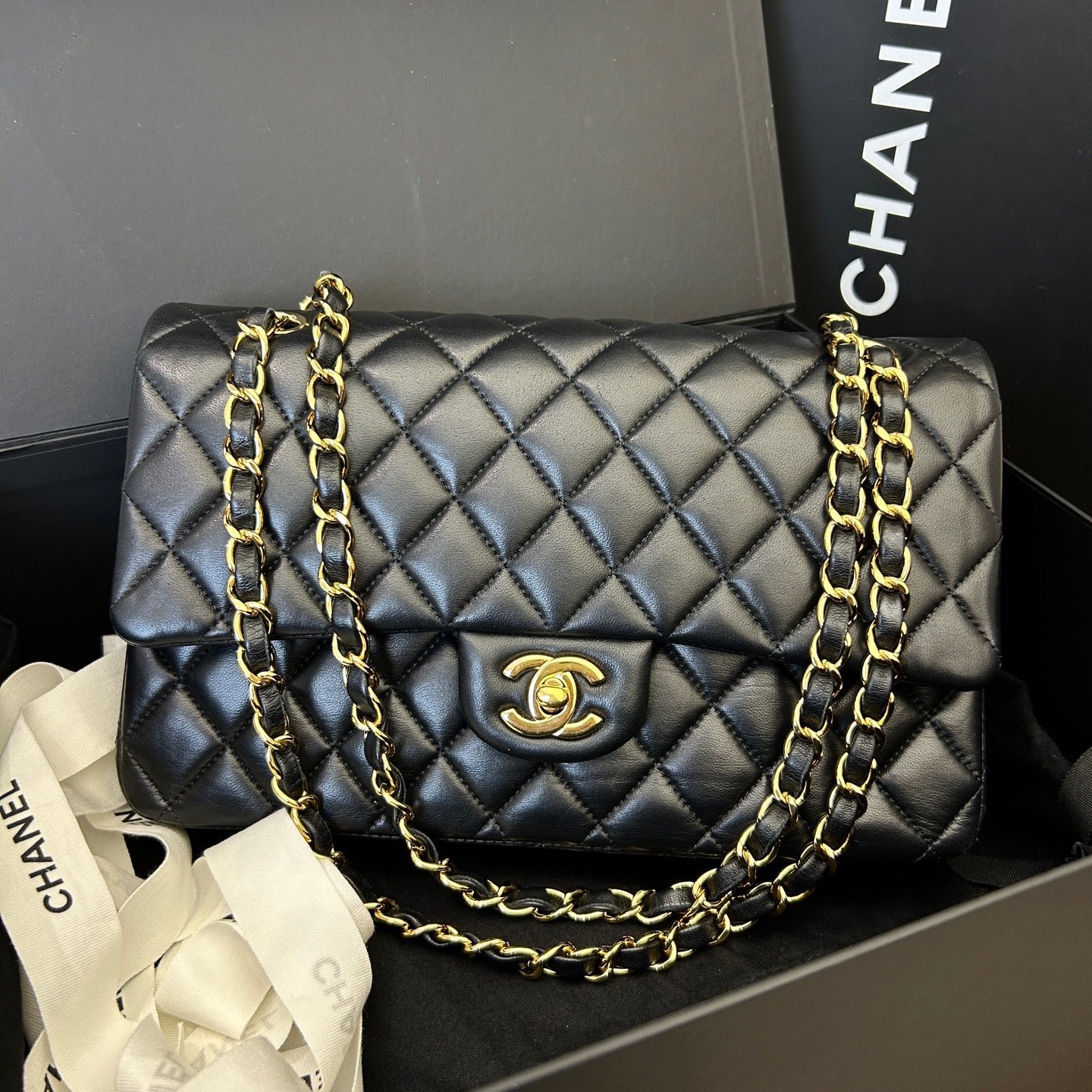 99新 Chanel/香奈儿 羊皮cf中号 黑金链条单肩包 30开