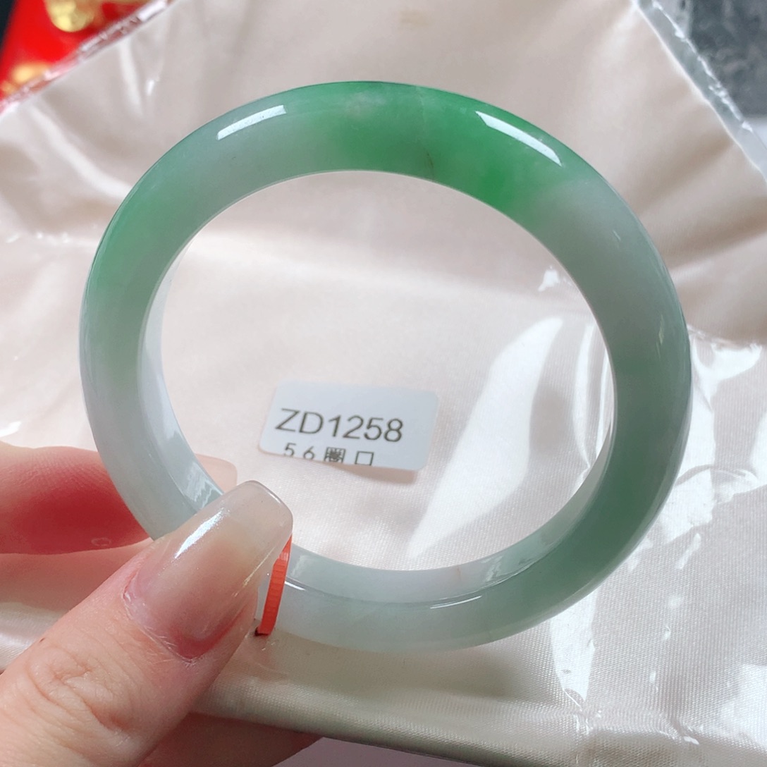 未镶嵌手镯翡翠天然翡翠手镯zd1258
