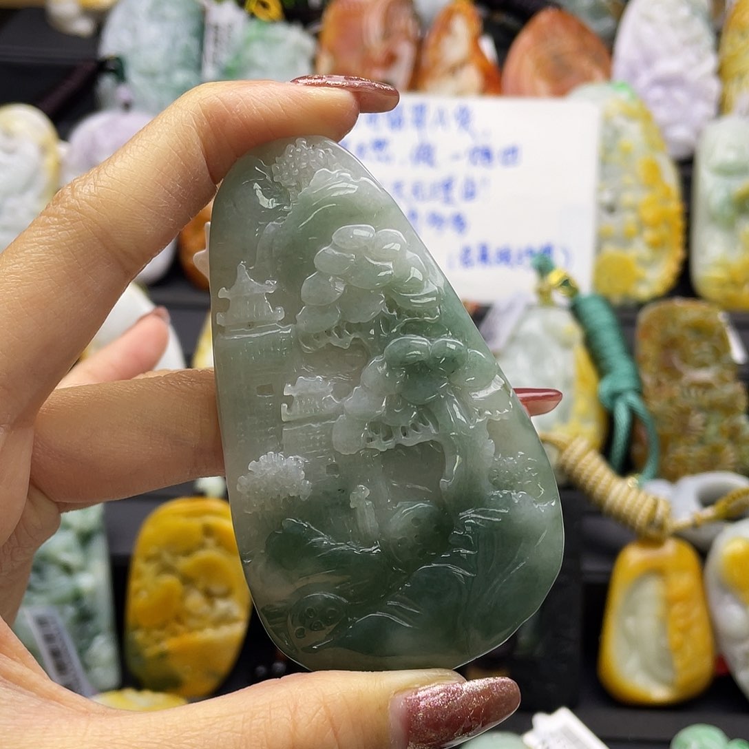 翡翠吊坠(不含链)未镶嵌