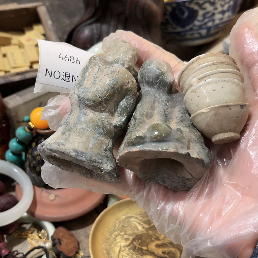 木***生老挝石4686号工艺品