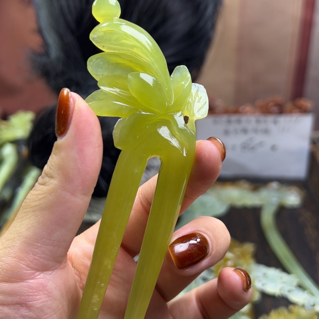 未镶嵌蛇纹石玉发簪